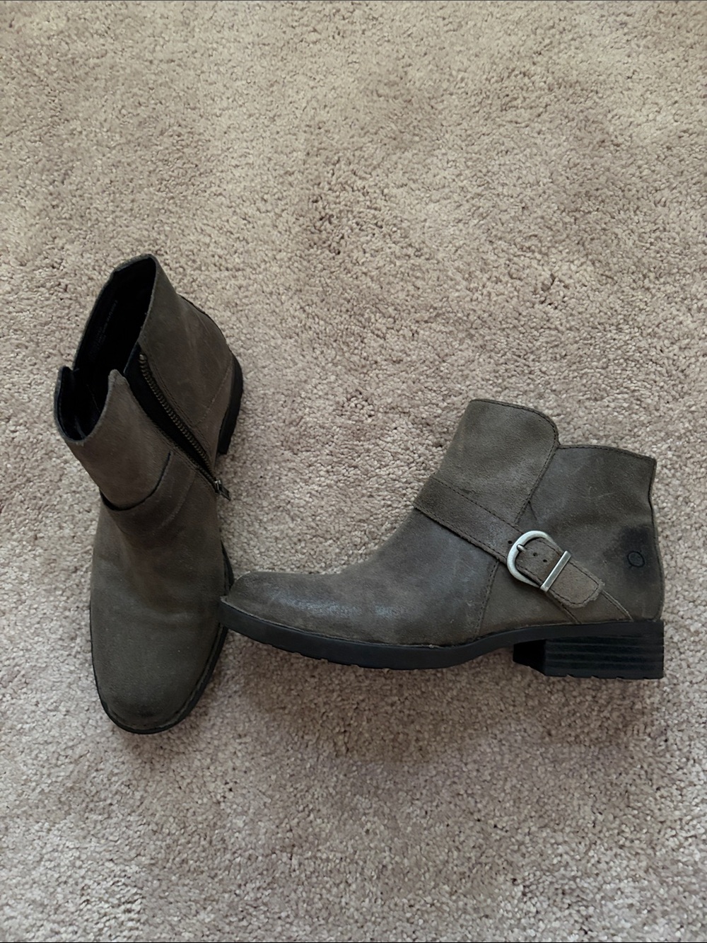 Born Suede Ankle Booties in Taupe with Buckle never worn size 8